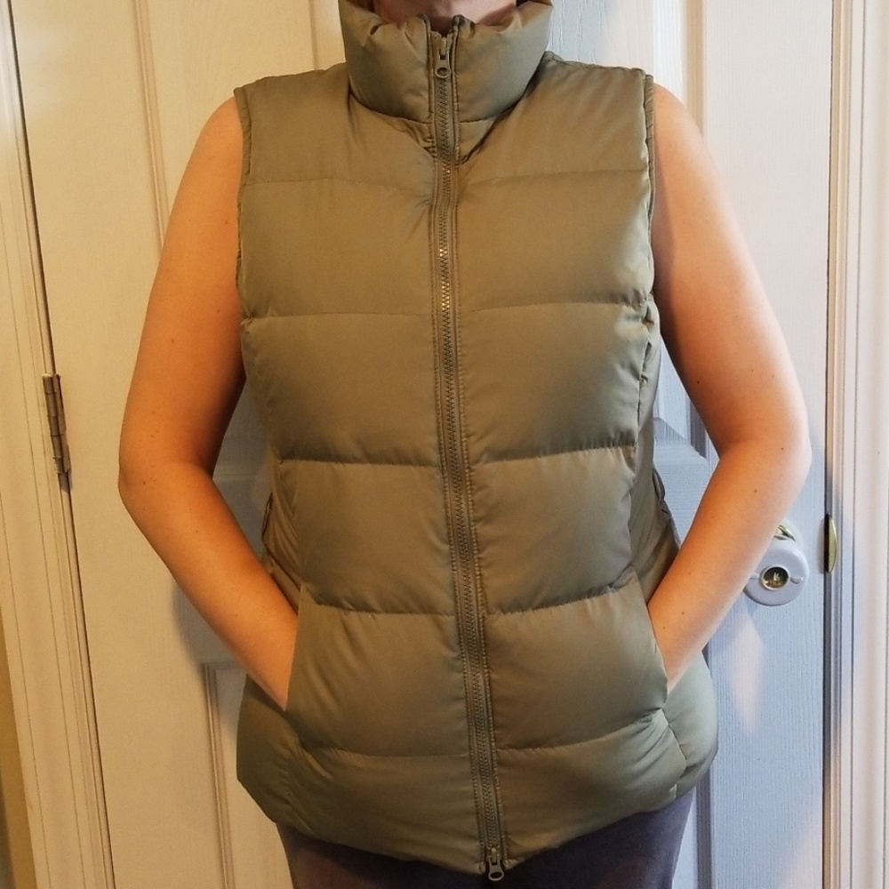Puffer Vest - Picture 2 of 5